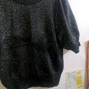 Shining Black Top
