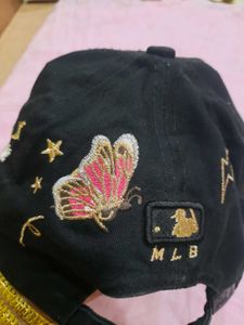 NY Yankees Floral Embroidered Cap