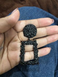 Dressberry Black Statement Earrings