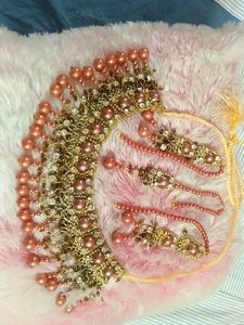 Pretty Jewellery Set.
