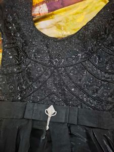 Elegant Black Party Dress