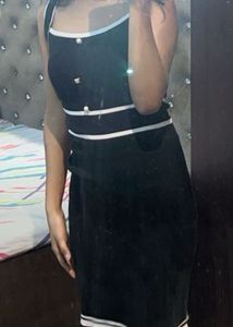 Chic Black Dress