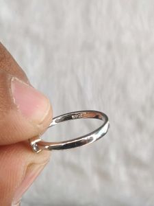 925 Heart Ring Sparkling Detail with hallmark