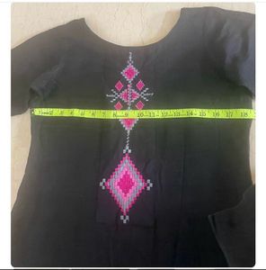 Black Kurti With Beautiful Chanderi Cotton Dupatta