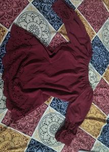 Pretty Maroon Top❤✨