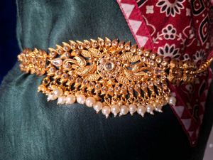 Gorgeous Gold-Toned Kamarbandh