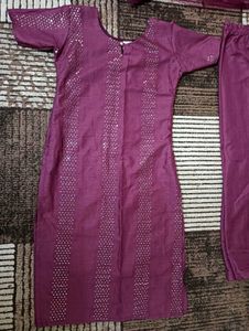 Kurta Pant Set with Net Dupatta (M) 💜