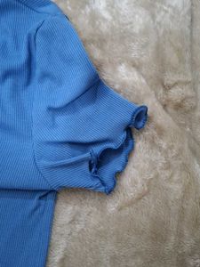 Blue Ribbed Button-Up Top 🌊