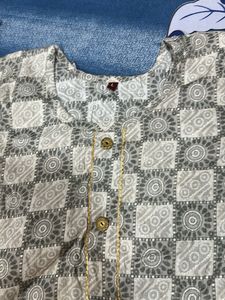 Elegant Grey Printed Kurta