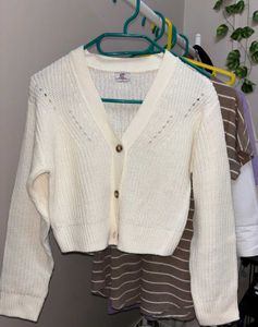 Cream Knit Cropped Cardigan