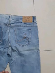 Cherokee Pant In A Very Good Condition For Sale