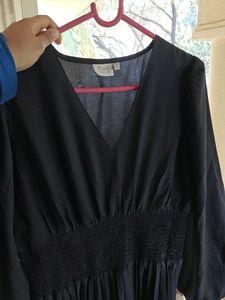 Elegant Black Midi Dress