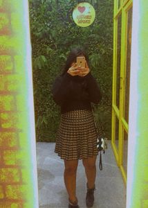 Houndstooth Mini Skirt