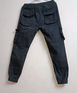 Men Comfort Slim Fit Cargos Trousers