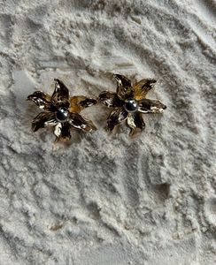 women earrings