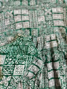 Green Geometric Print Top