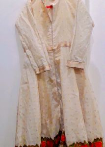 DupttaBeautiful Anarkali Kurti With Beautifu