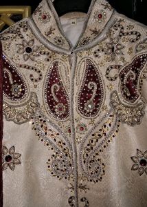 Sherwani With Pyjama And Stole