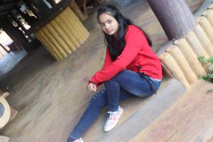 Trendy Red Hoodie For Winters