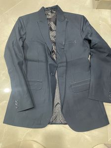 Suit