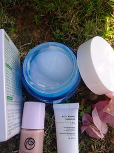 Skincare Set With Freebie
