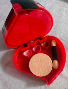 Girl&#39;s Style Makeup Kit