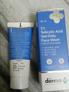 Derma Co 1% Salicylic Face Wash