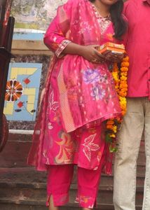 Elegant Pink Floral Kurta Set