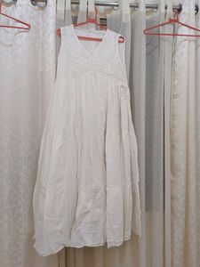 Sleeveless White Kurta