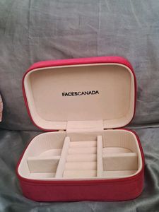 Faces Canada Travel Jewelry Case Unused