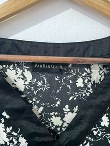 VanHeusen Top Women