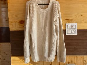 baggy Beige Knit Sweater unisex
