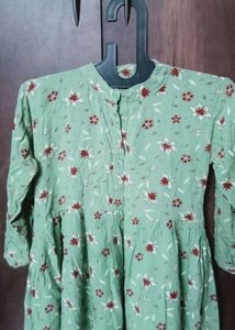 Cute Green Short Kurta And Pant