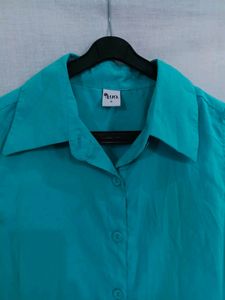 Women blue Solid Sleeveless Shirt