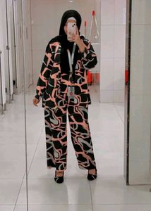 Abstract Print Pajama Set