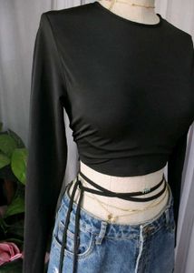 H&amp;M Black Long Sleeve Crop Top