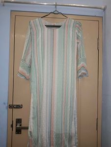 A Cute Full Sleeve Kurti