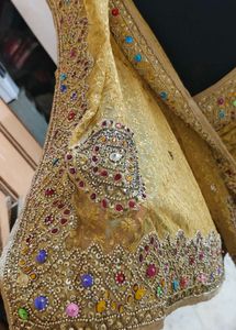 Golden Embellished Saree with blouse ✨💗