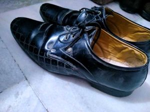 Men&#39;s Black Dress Shoes