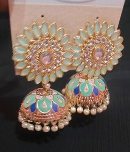 Sea Green jhumka with the hint of blue