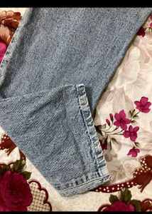 Straight Fit Jeans🎀