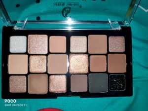 Glitter Eye Shadow Seal Pack