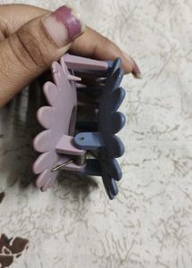 Daisy Flower Hair Claw Clip