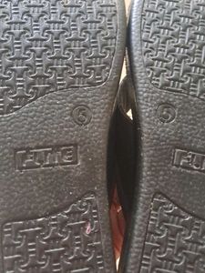 Women Flite Slipper Black (Light Weight)