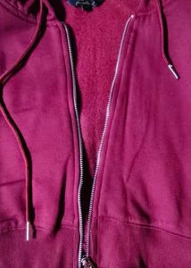 Maroon Zip-Up Hoodie warm (new without use) 🤎