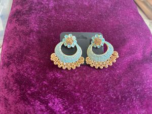 3 Sets Of Earrings