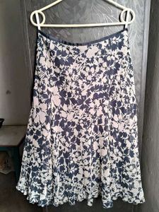 Floral Print Midi Skirt