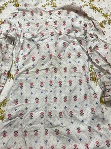 Floral Embroidered Kurta