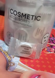 Compressed Face Mask
