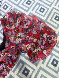 Xs Zara Floral Ruched Mini Dress